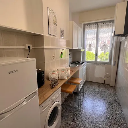 Apartman Trama - By Turent Pietra Ligure